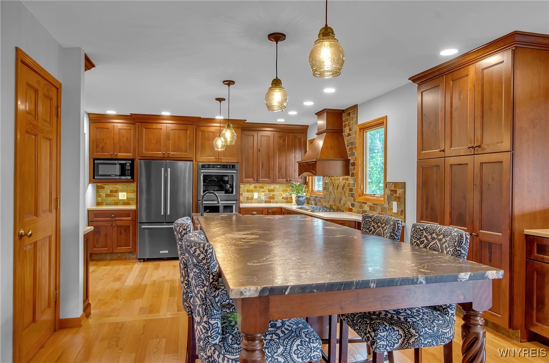 9297 Via Cimato Drive