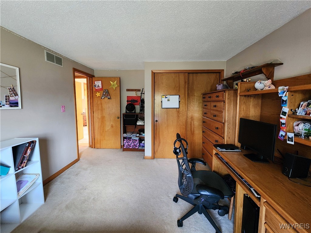 22 Greenmeadow Drive