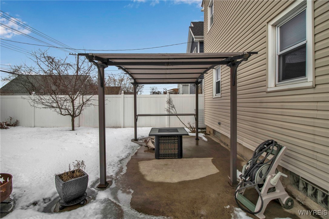 412 University Avenue