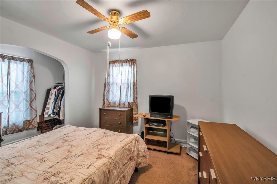 412 University Avenue