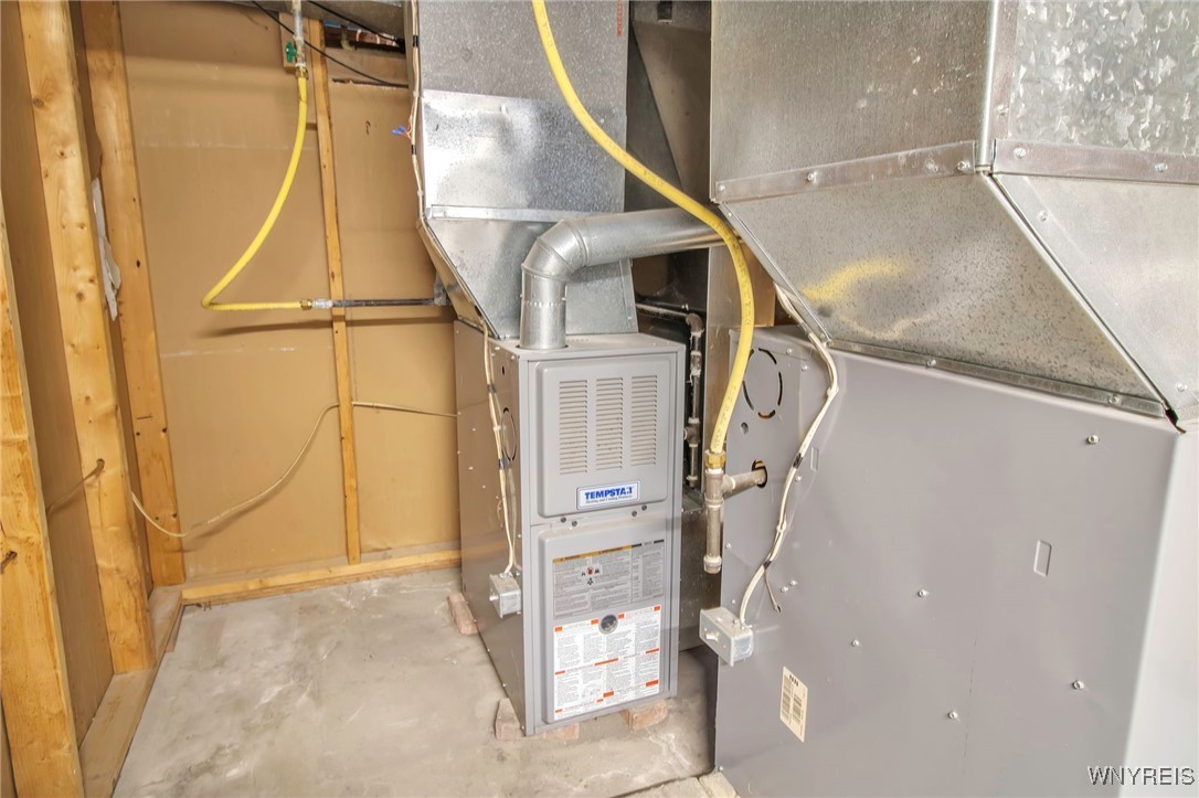 412 University Avenue