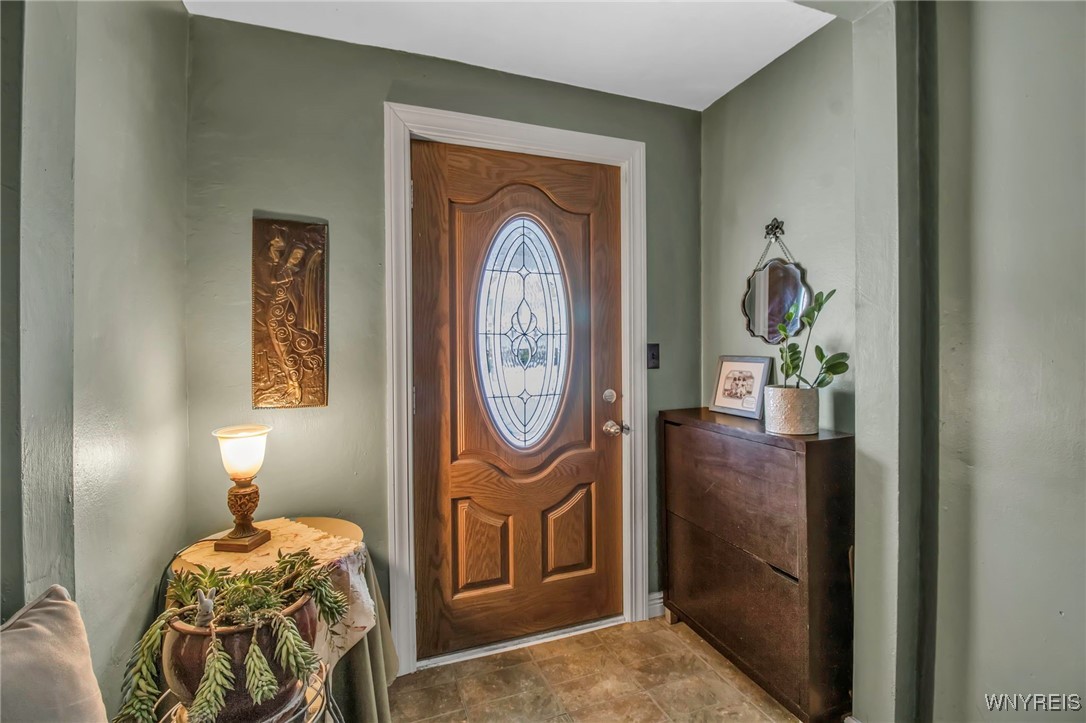 412 University Avenue