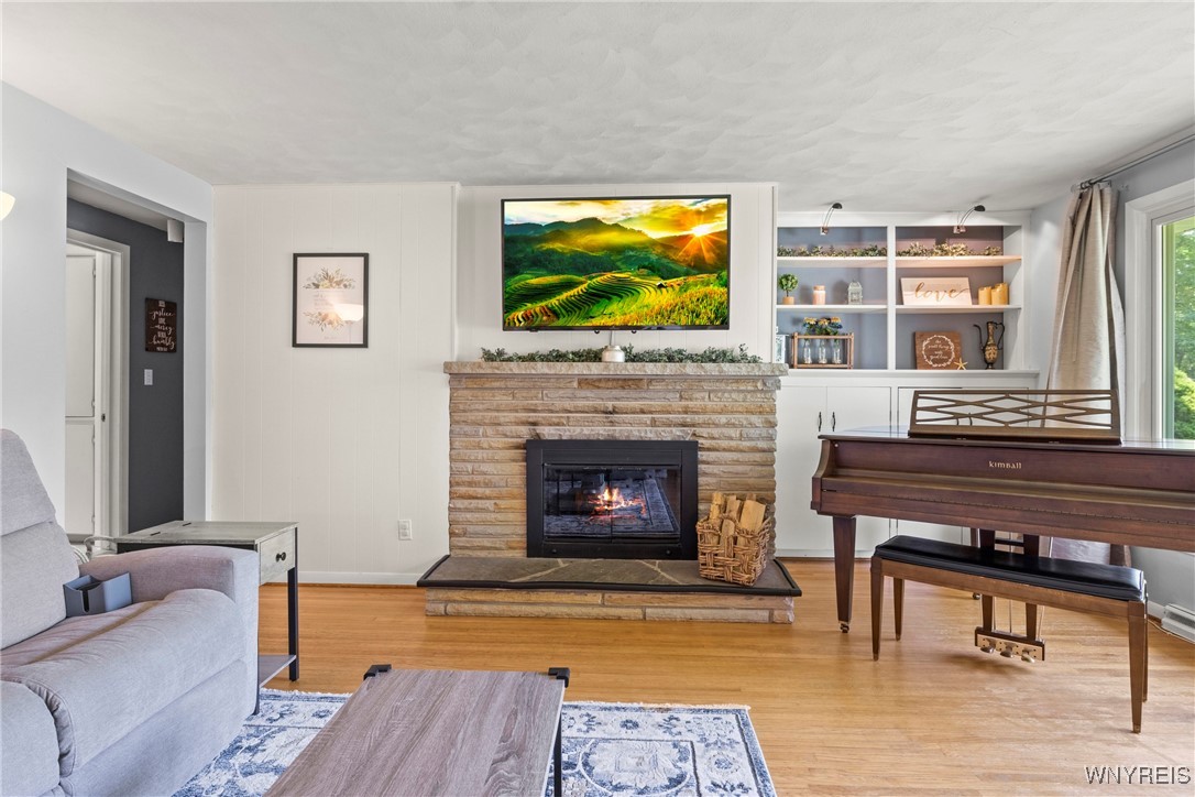 8327 Hirschwood Drive