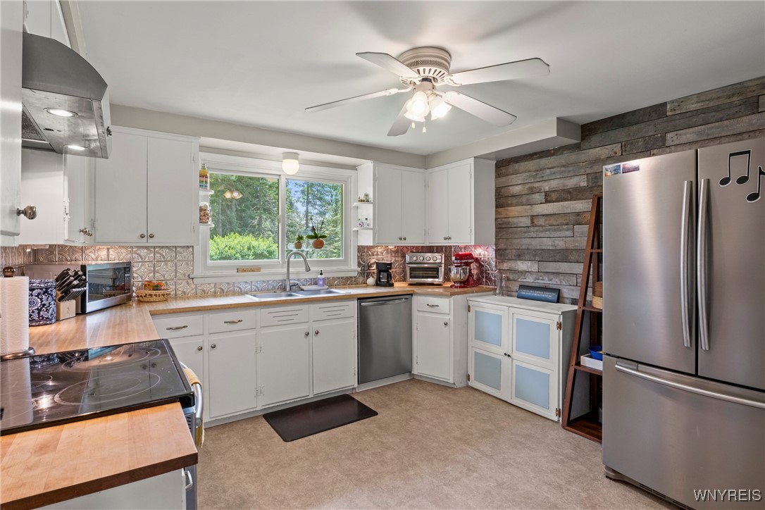 8327 Hirschwood Drive