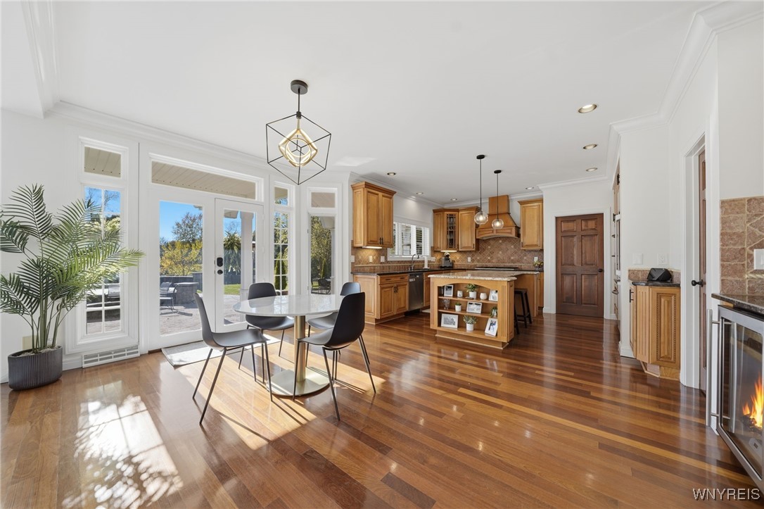 6712 Westminster Drive