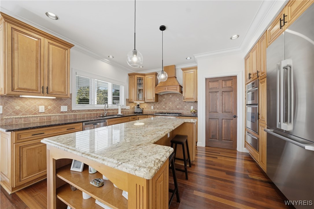 6712 Westminster Drive