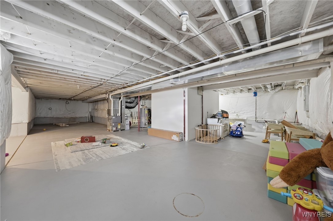 9031 Michael Douglas Drive