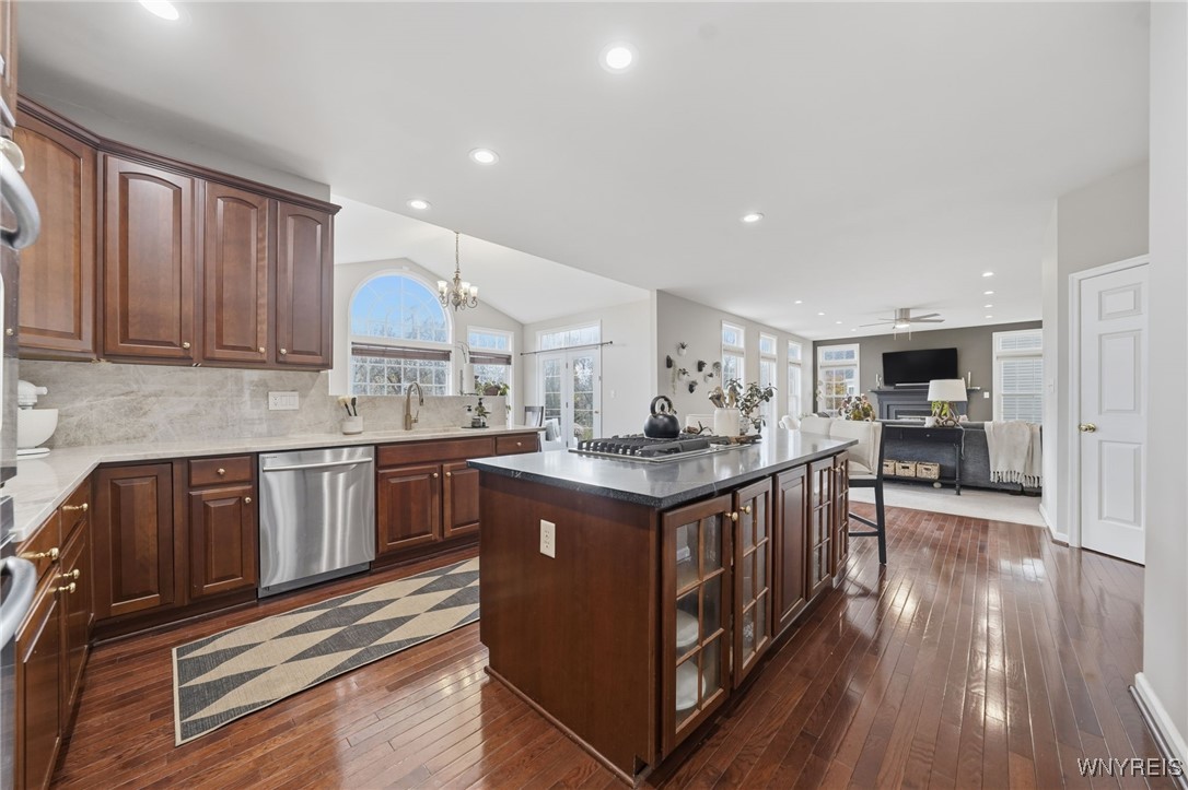 9031 Michael Douglas Drive