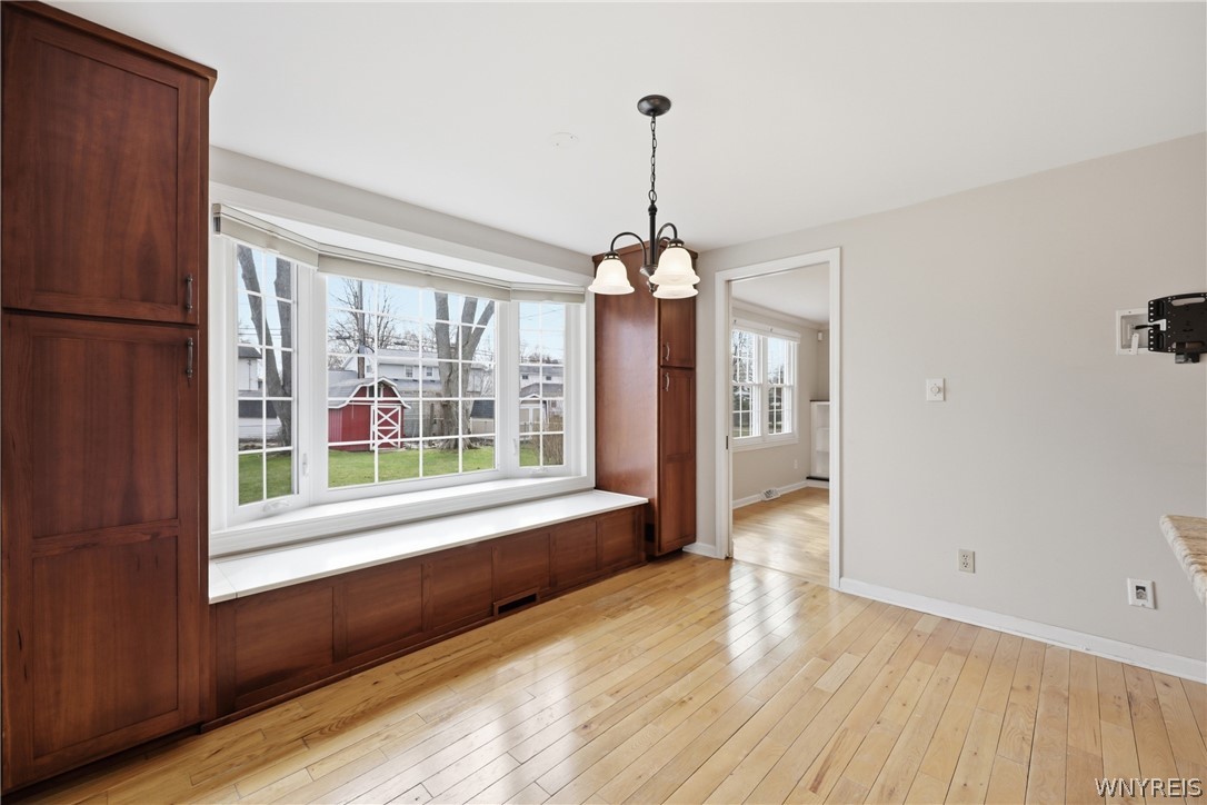 95 Autumnview Road