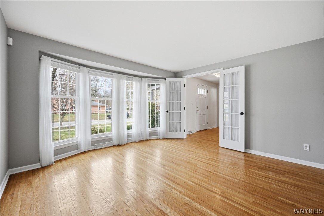 95 Autumnview Road