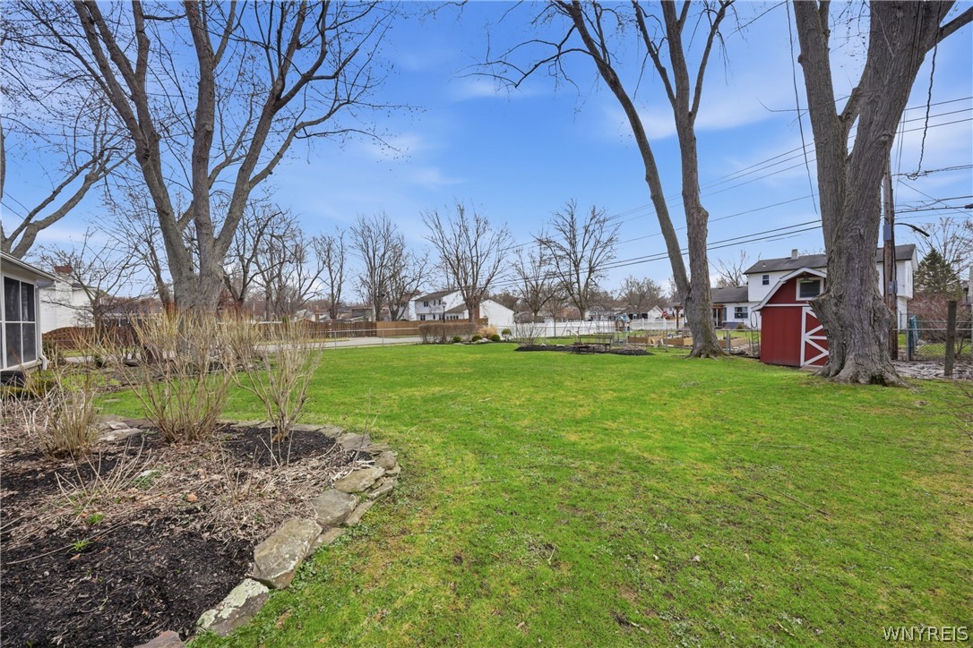 95 Autumnview Road