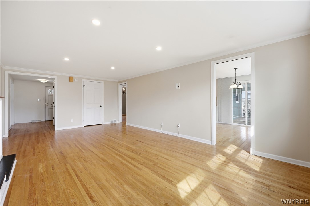 95 Autumnview Road