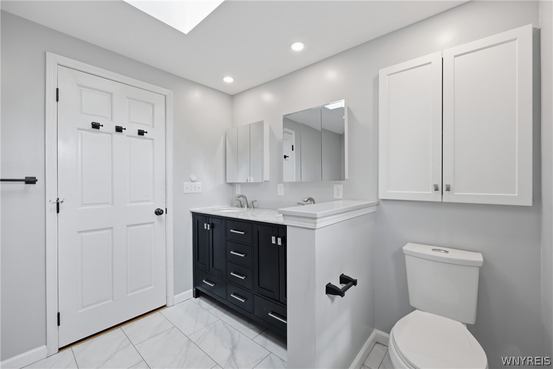 95 Autumnview Road
