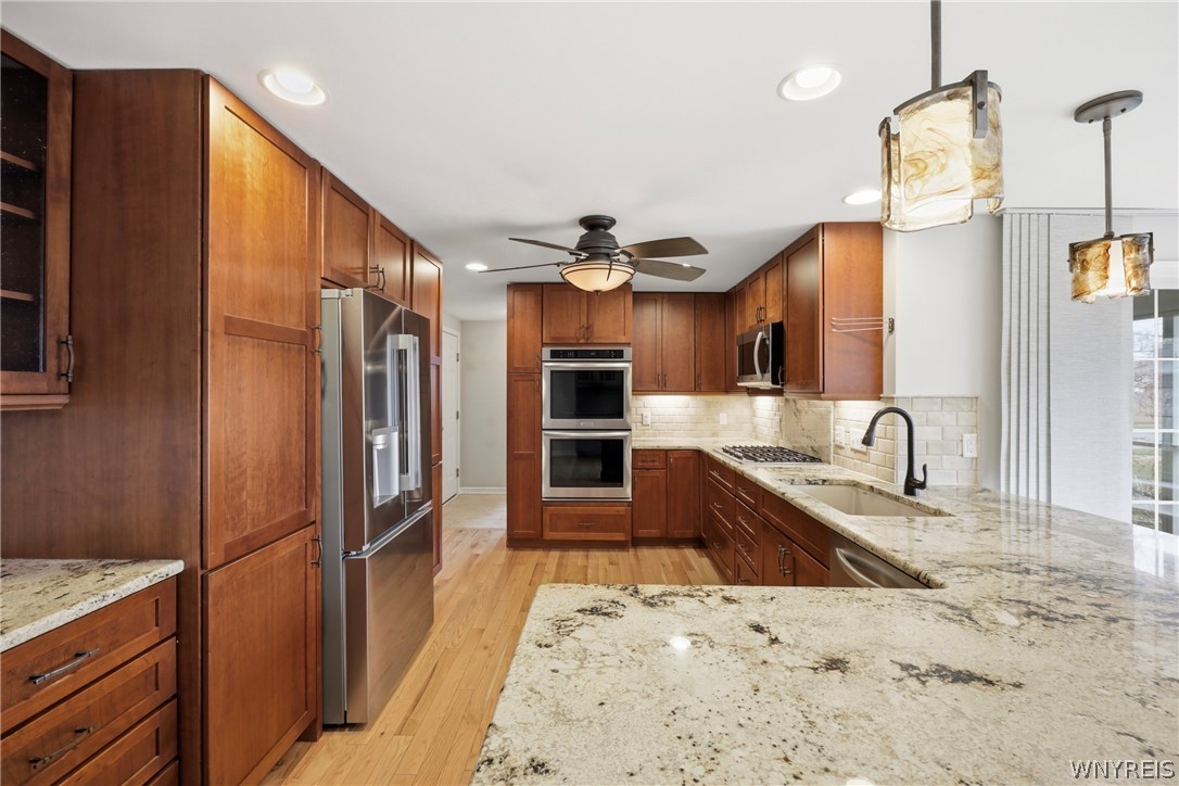 95 Autumnview Road