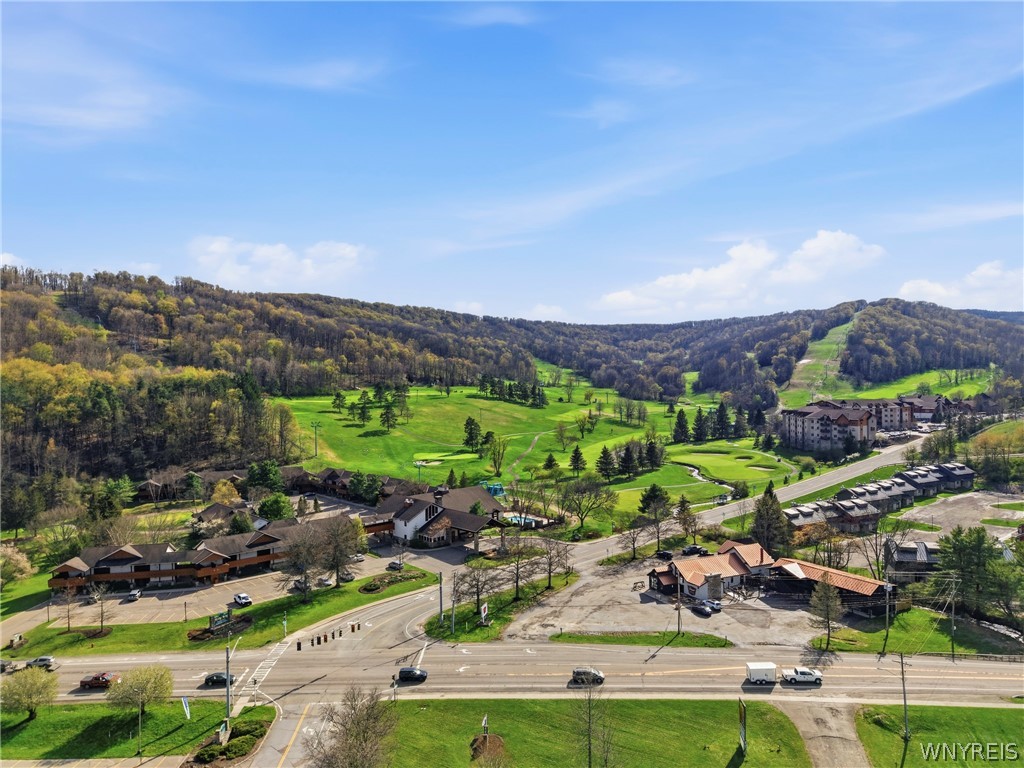 6912 Ellicottville Maples Road