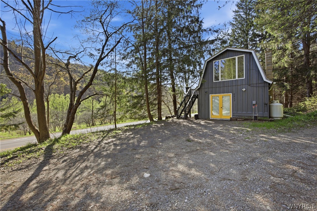 6912 Ellicottville Maples Road