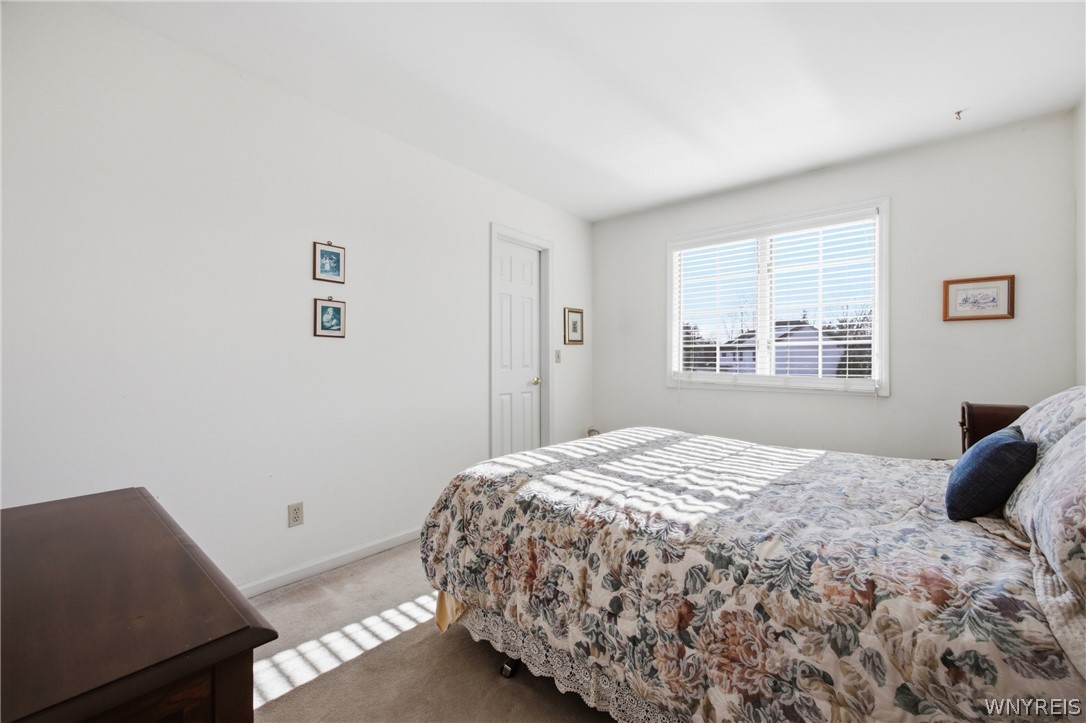 176 Sunburst Circle