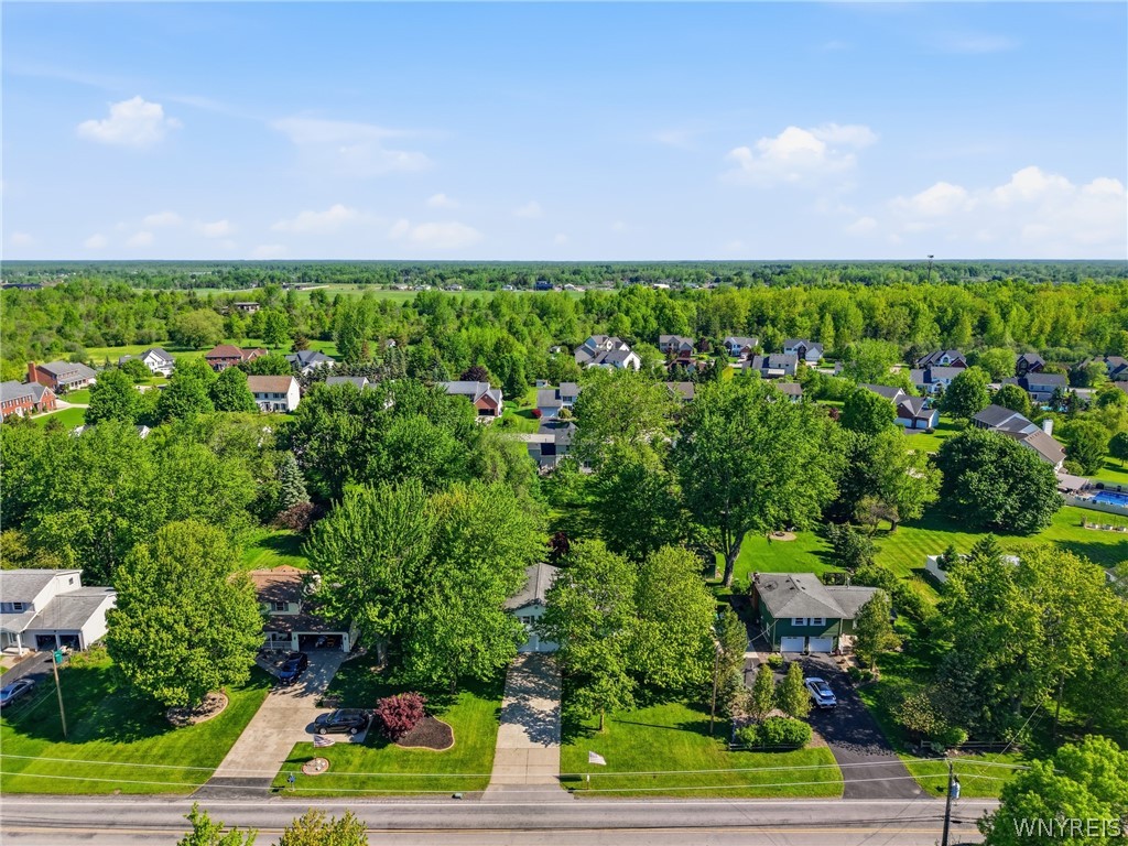 9646 Keller Road