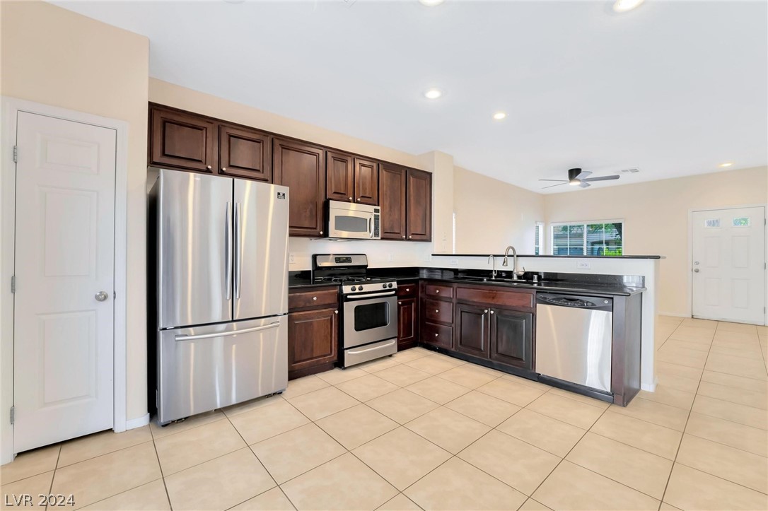 6073 Lazarro Court