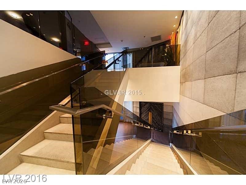 4471 Dean Martin Drive 3301