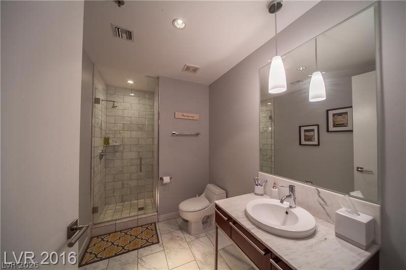 4471 Dean Martin Drive 3301