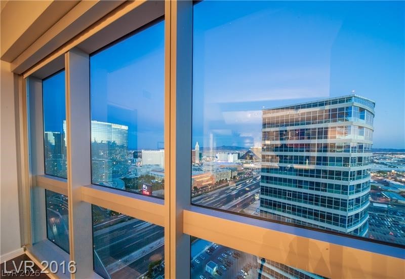 4471 Dean Martin Drive 3301