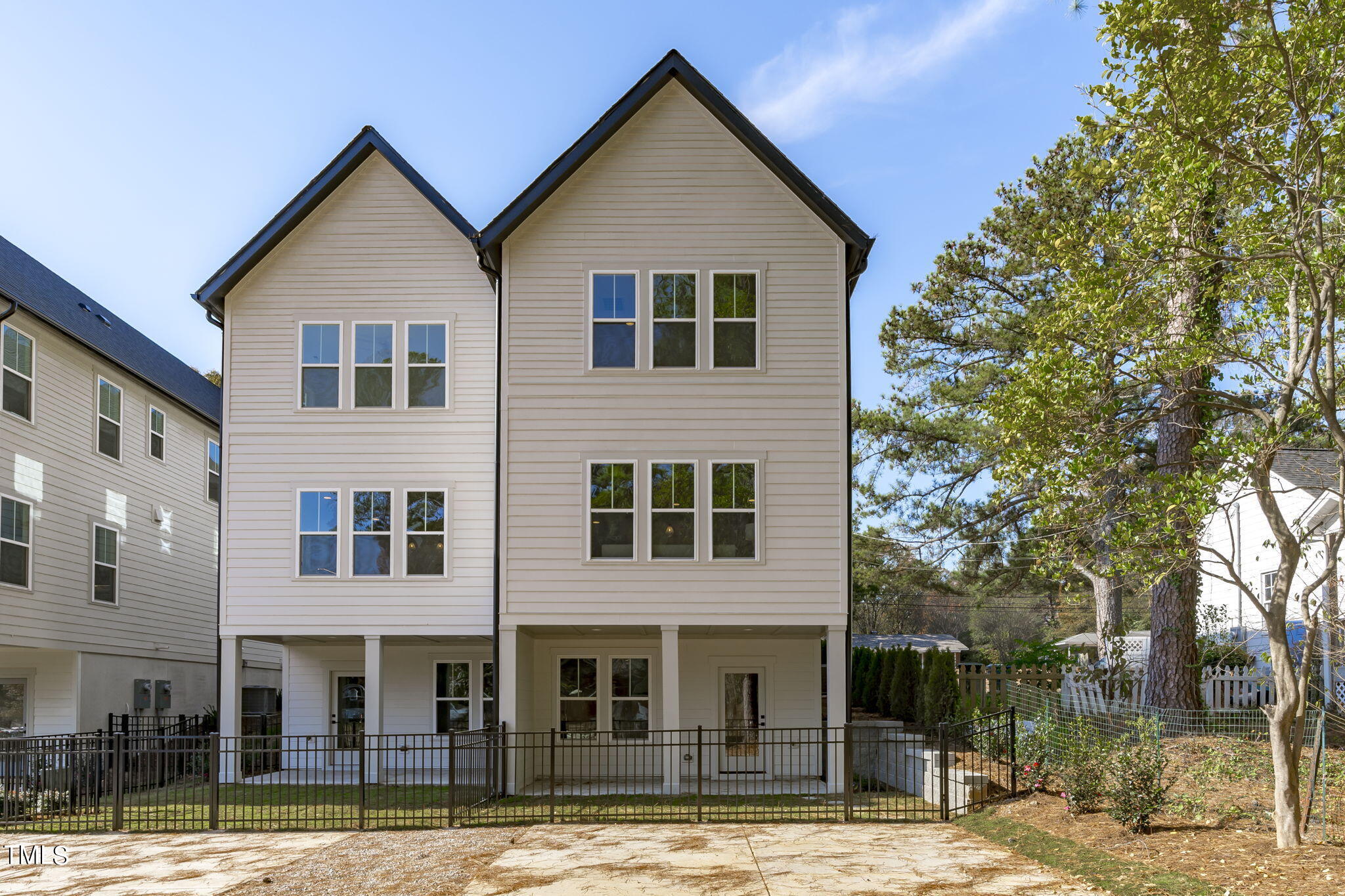 849 Athens Drive # 102