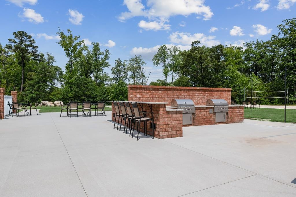 2221 Abbeyhill Drive