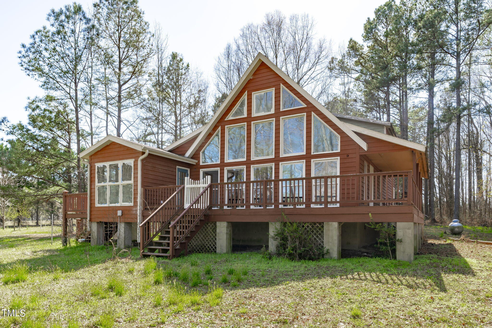 1905 Lake Wendell Road