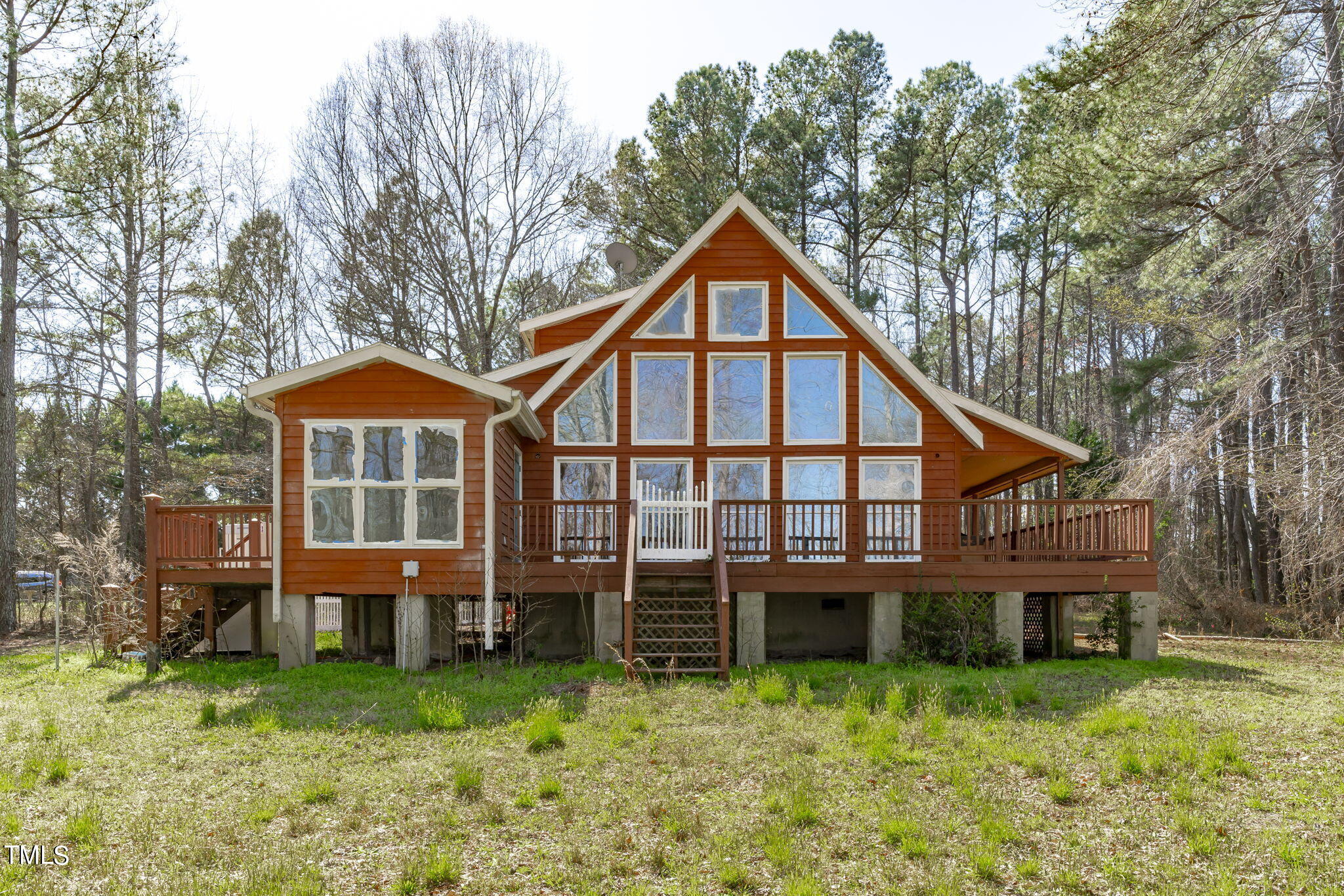 1905 Lake Wendell Road