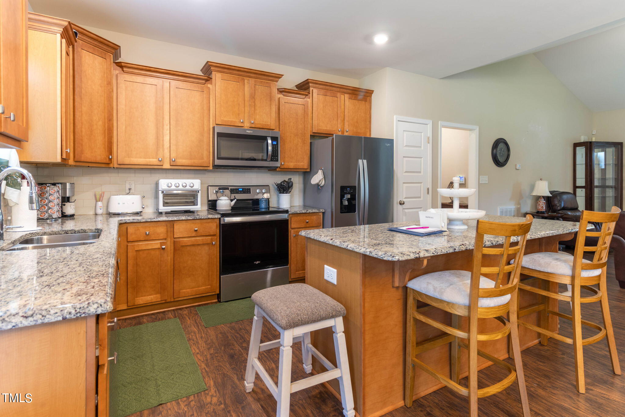 165 Stratocastor Drive