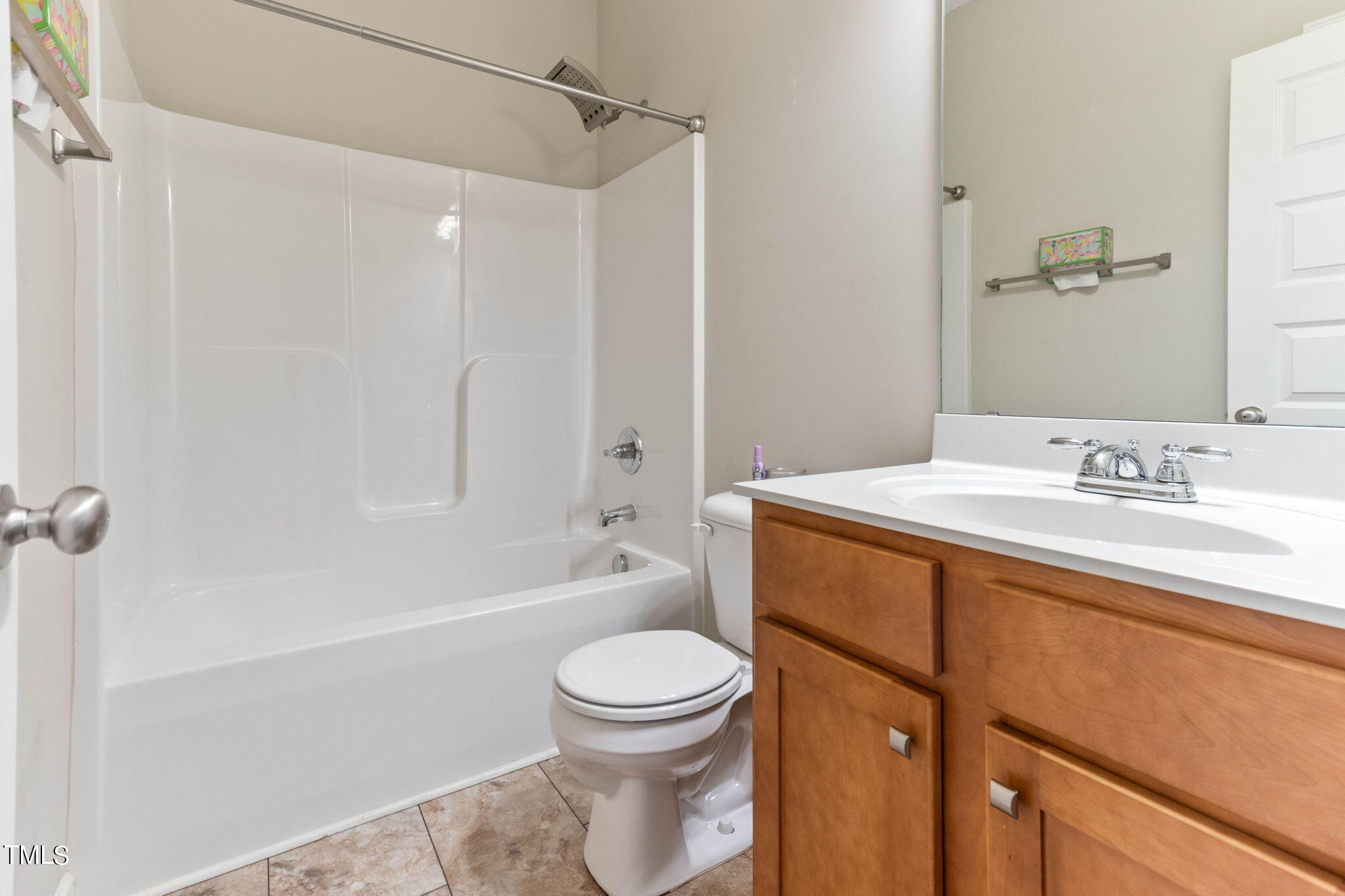 165 Stratocastor Drive