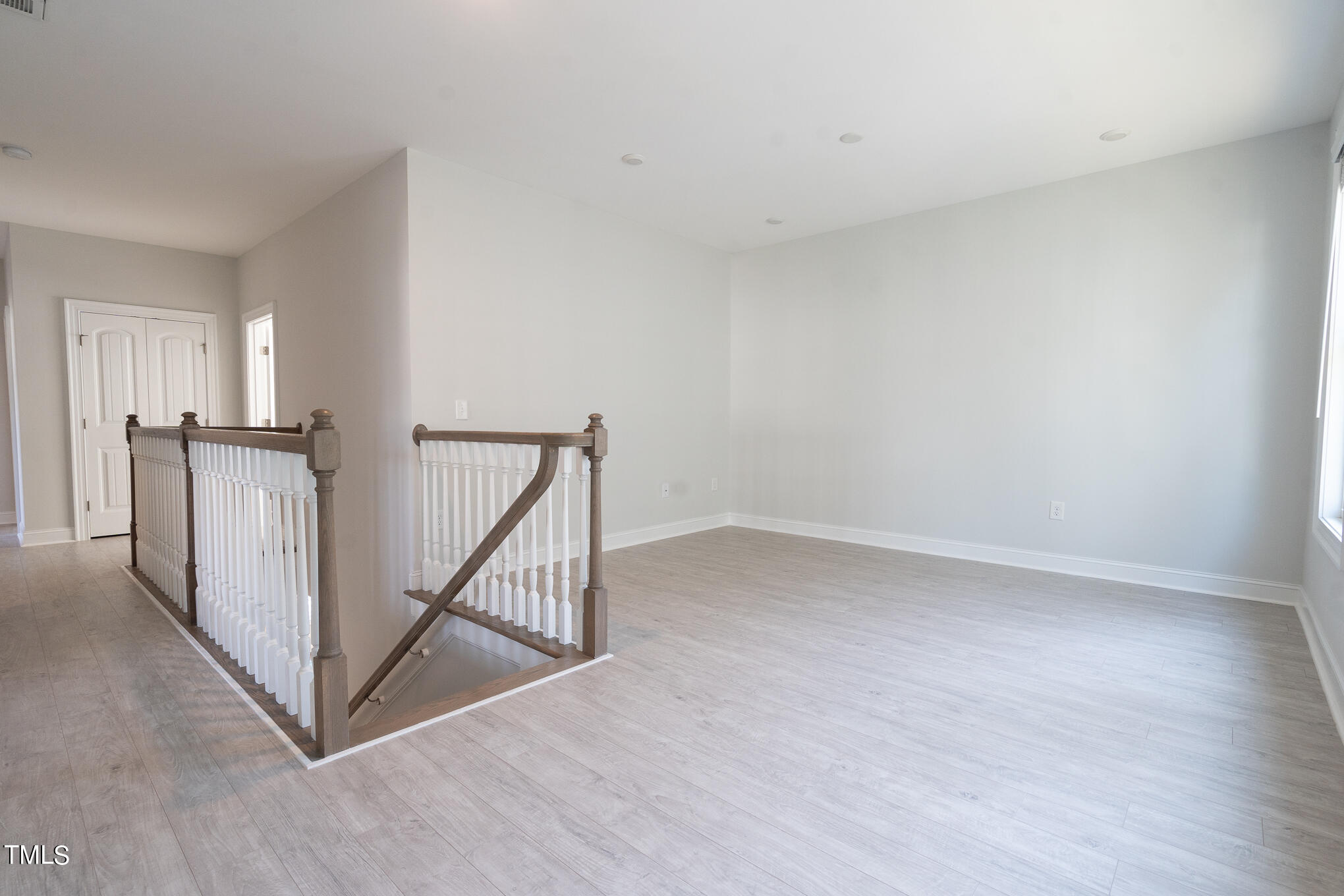1363 Gilwood Drive