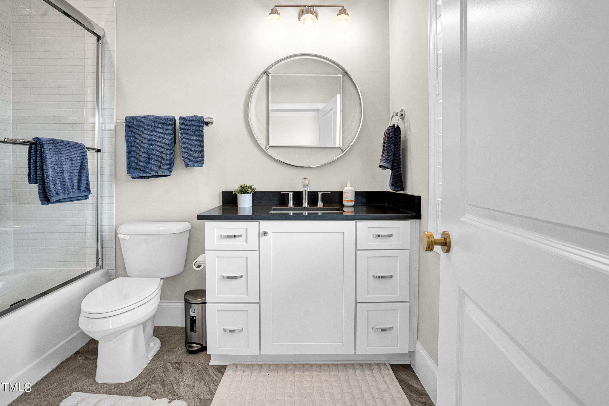 2121 Oberlin Village Drive # 107