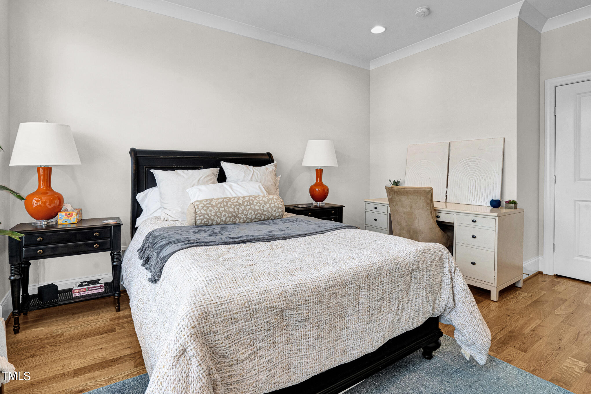2121 Oberlin Village Drive # 107