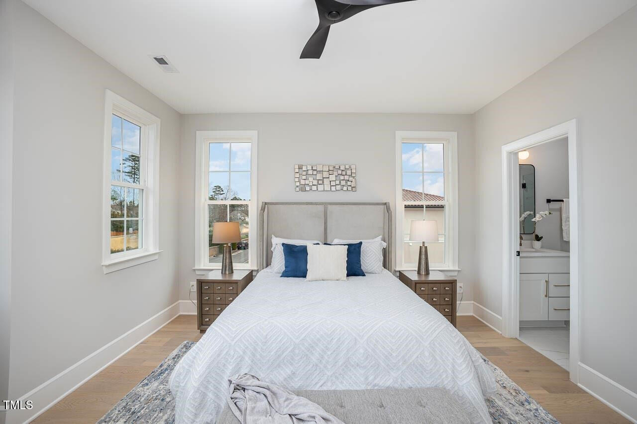 1245 Golfers View