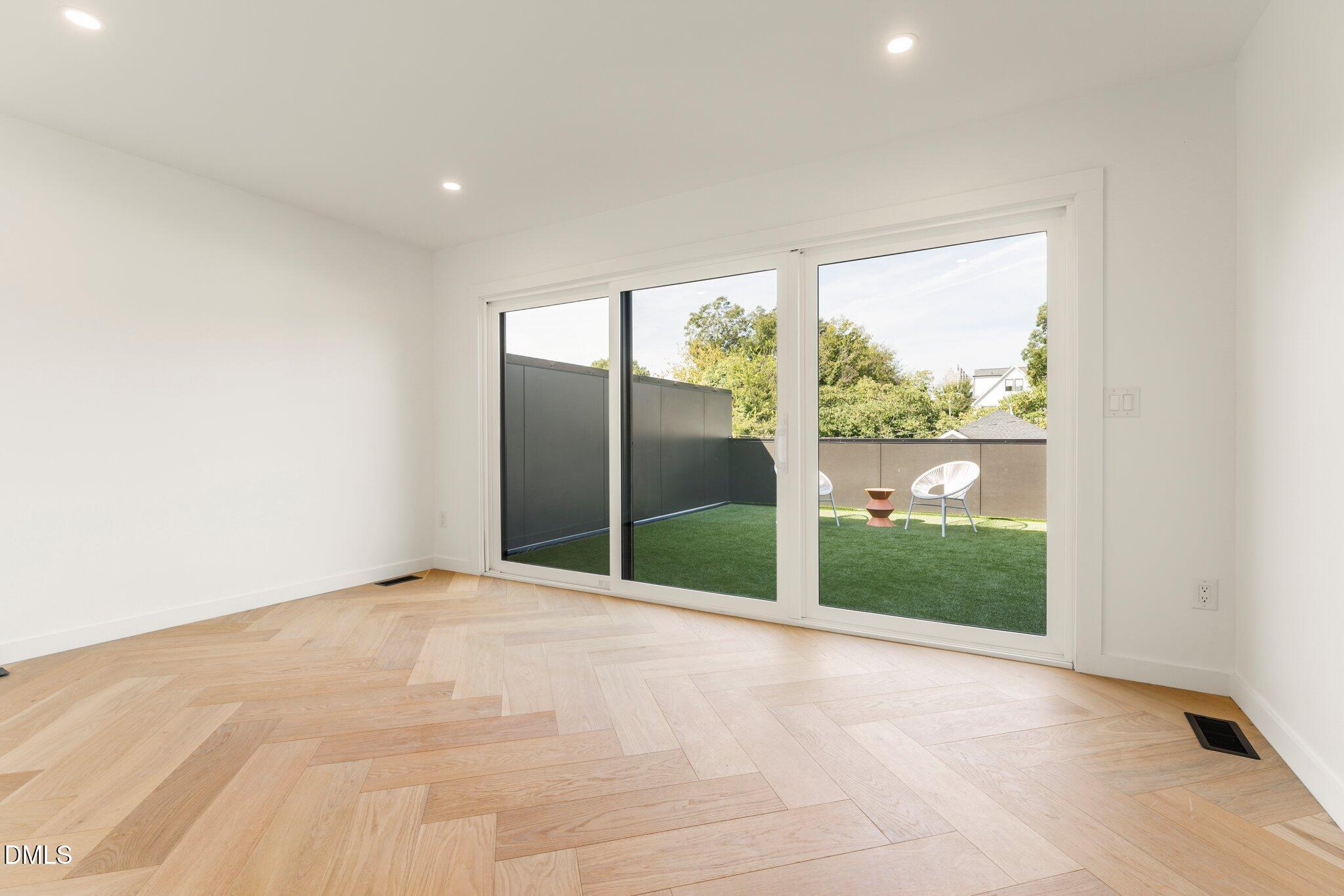 409 Alston Street # 101