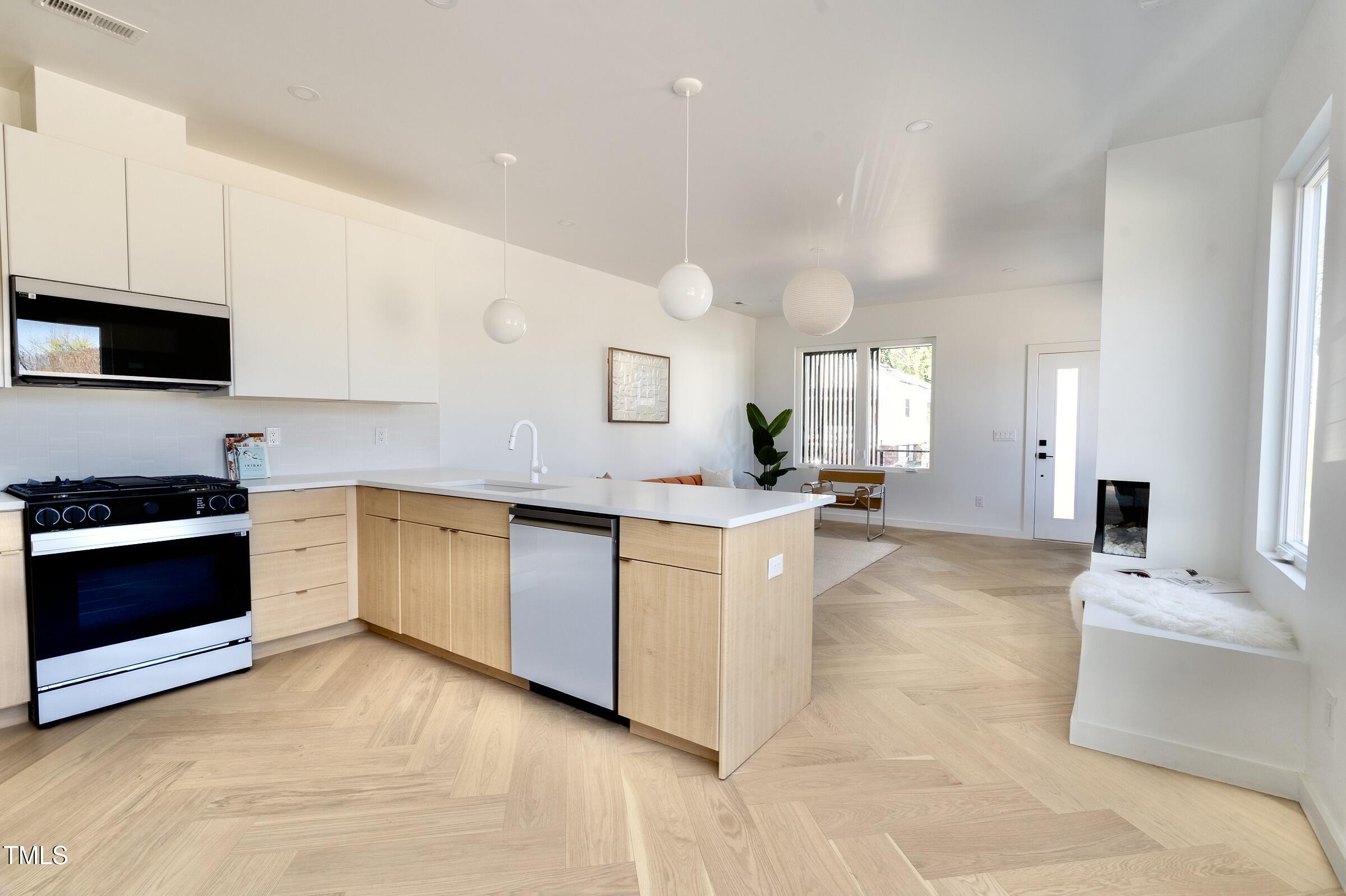 409 Alston Street # 101