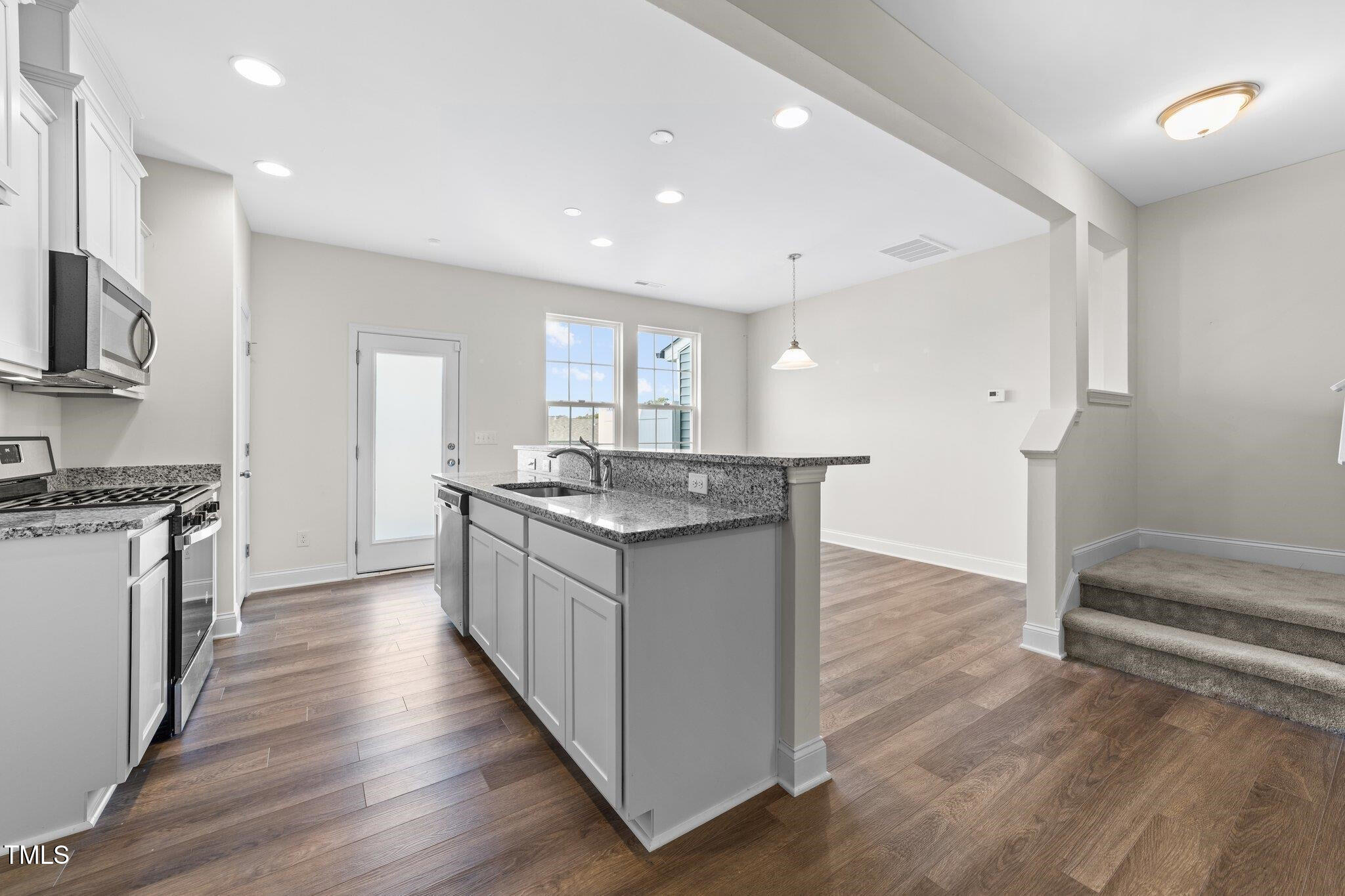 149 E Porthaven Way