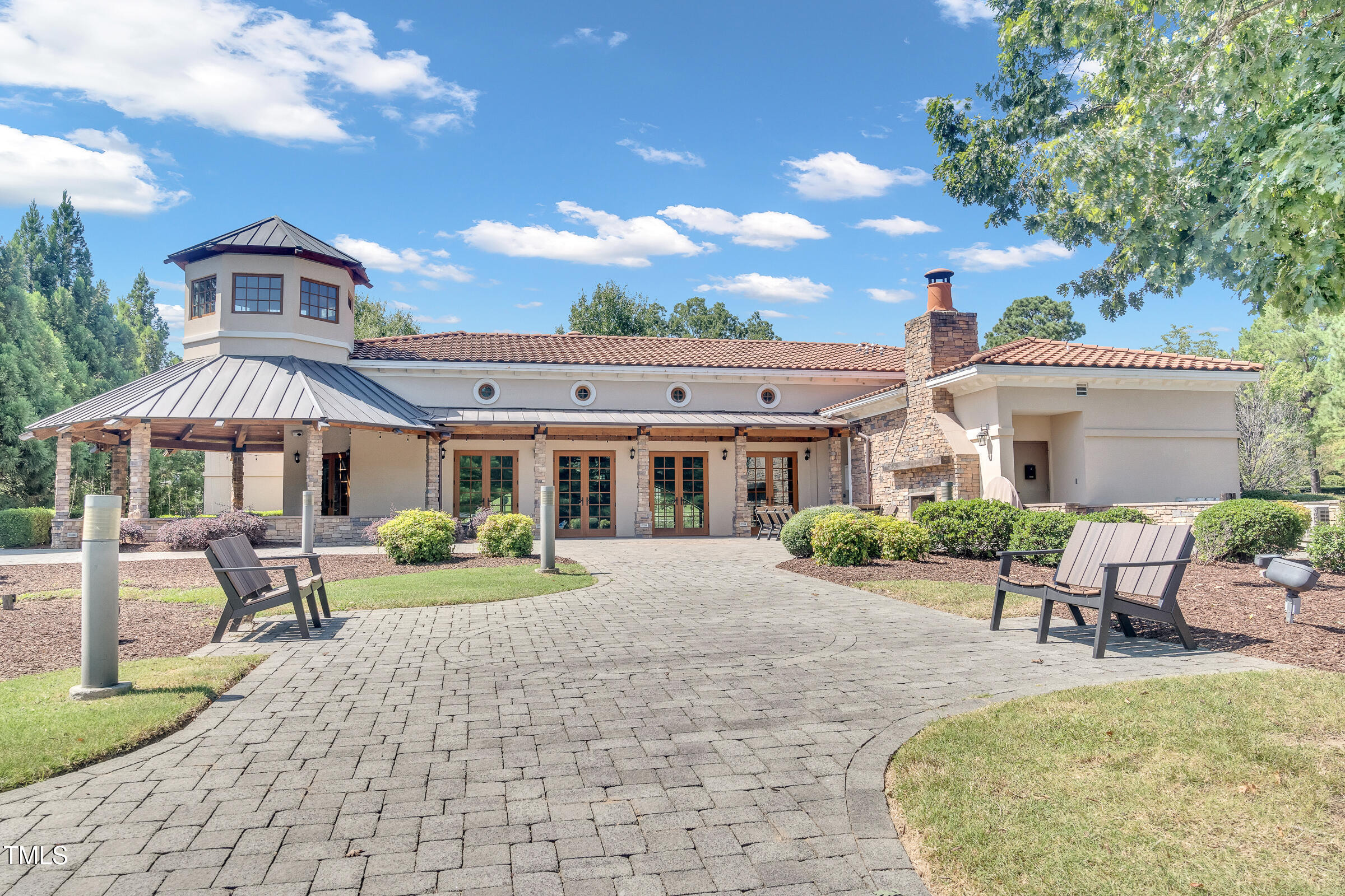 70 Calabria Court