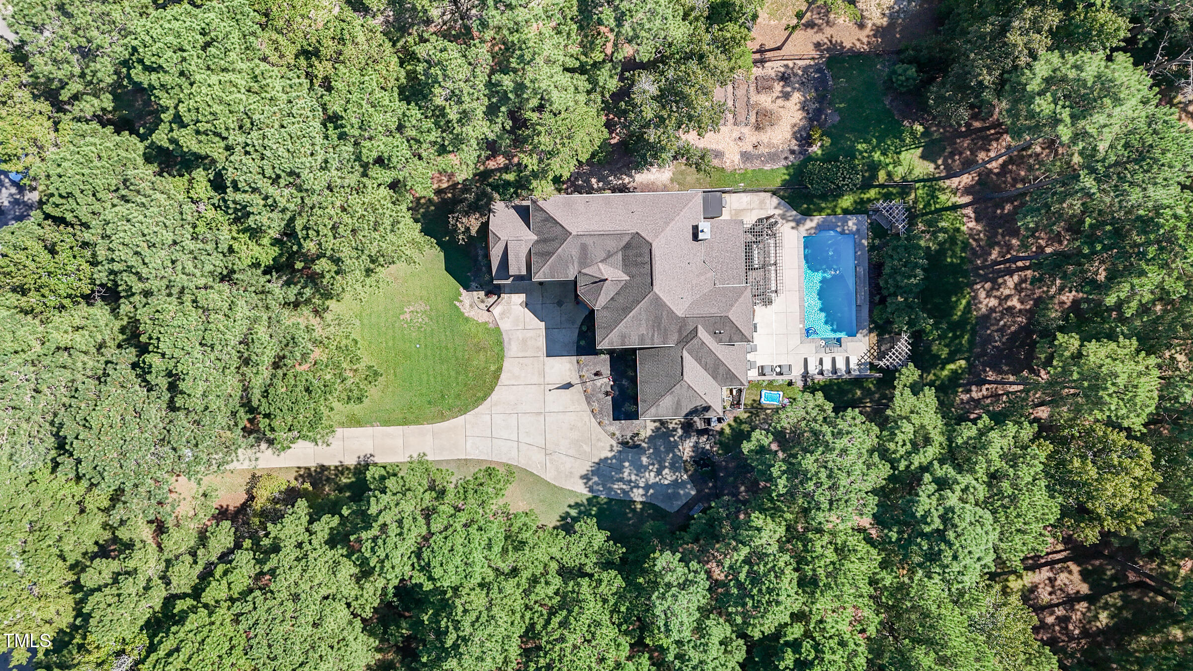 70 Calabria Court