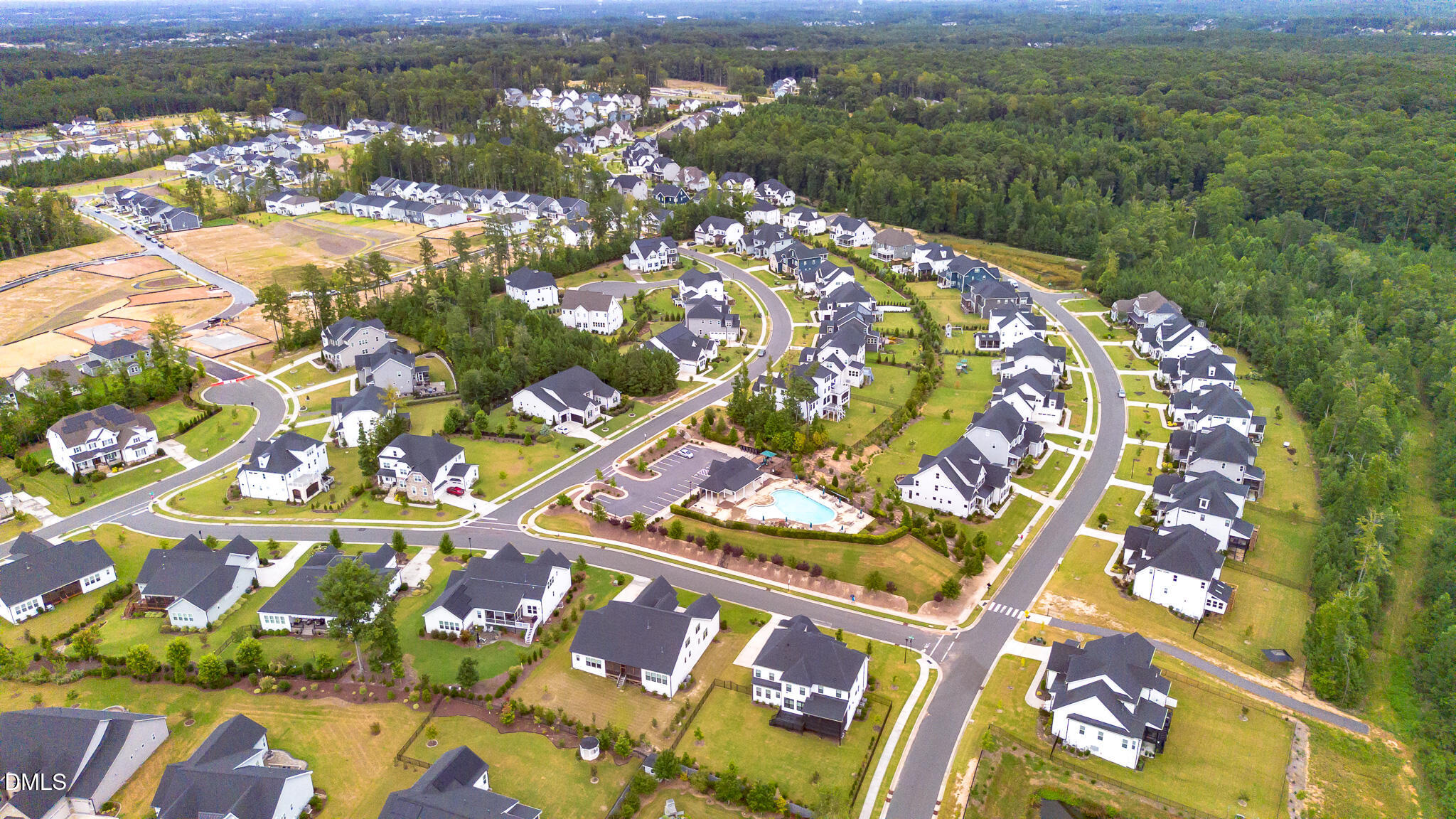 2128 Vandiver Way