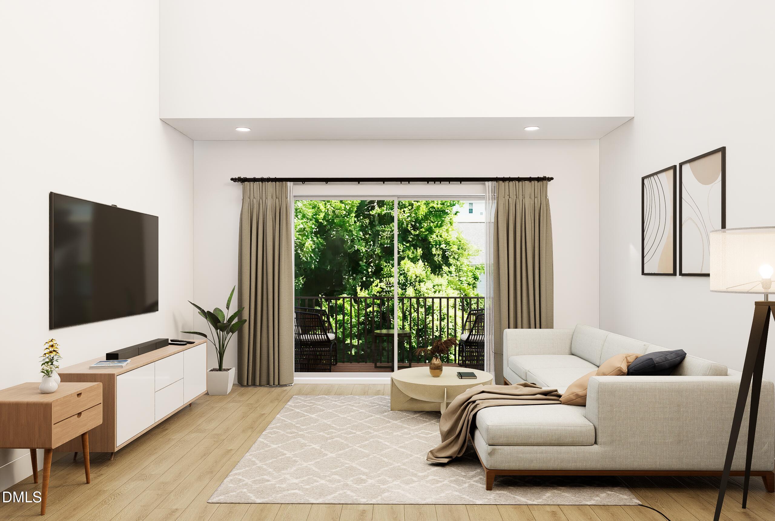 709 E Lenoir Street # 307