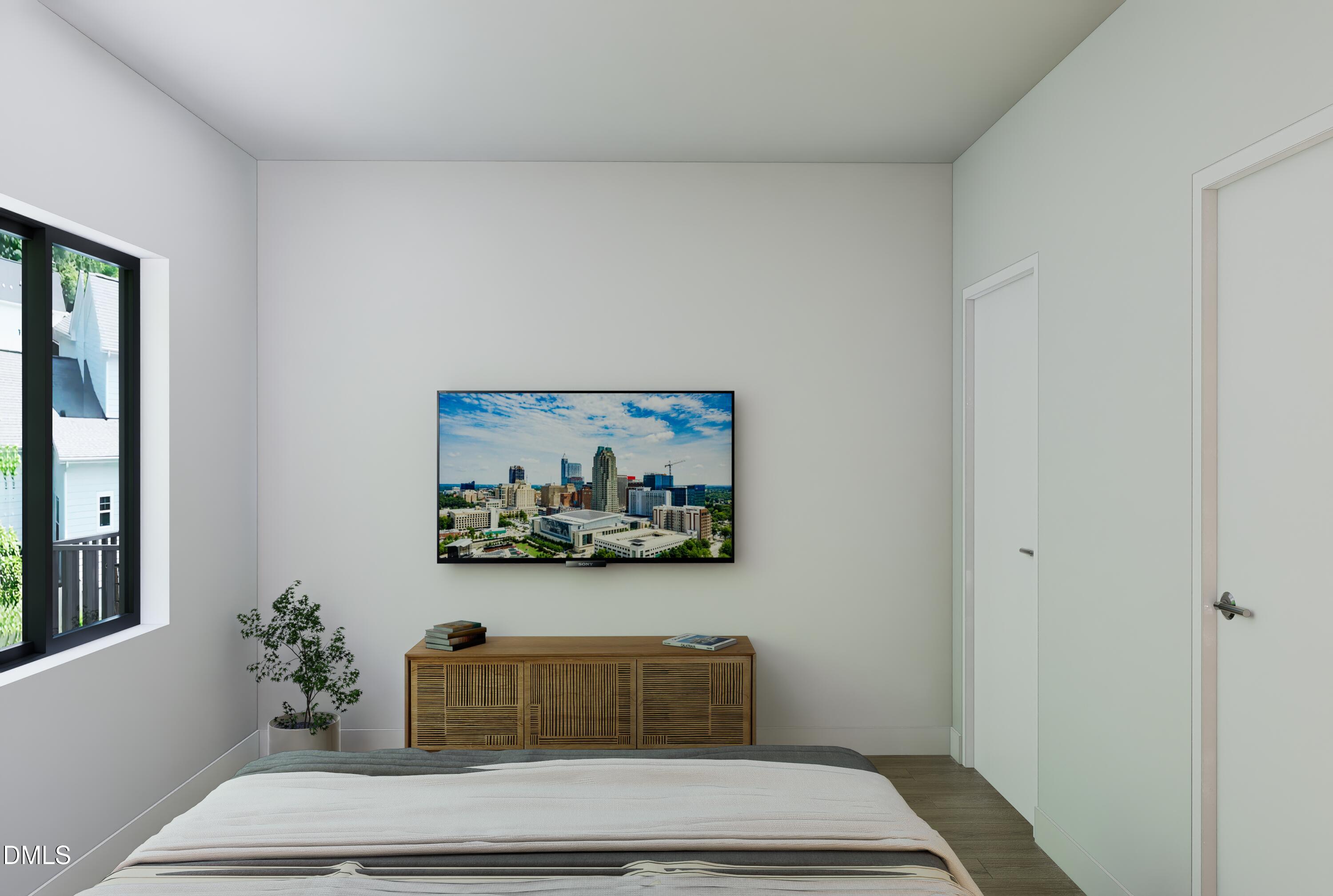 709 E Lenoir Street # 307