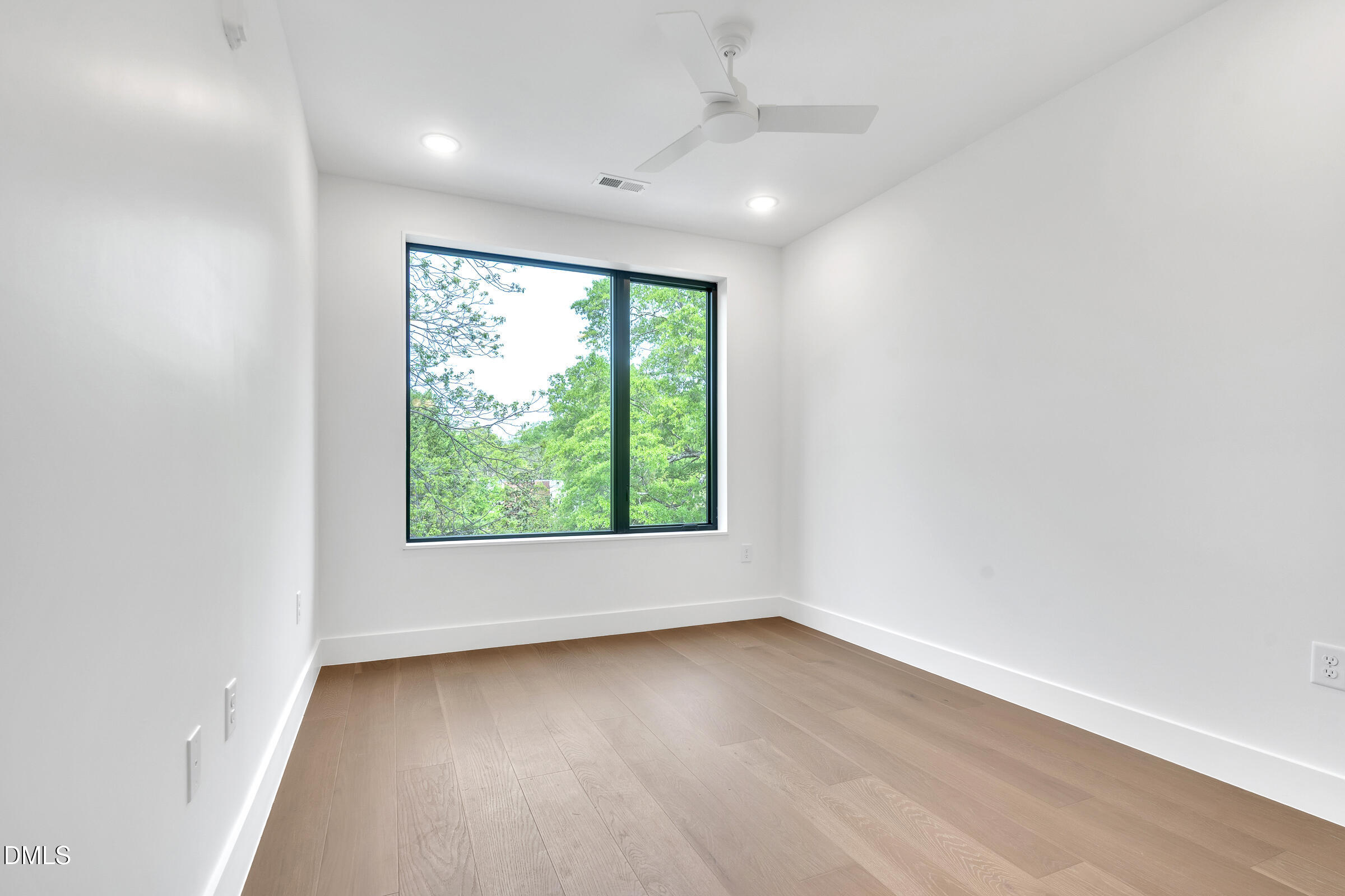 29 Enterprise Street # 309