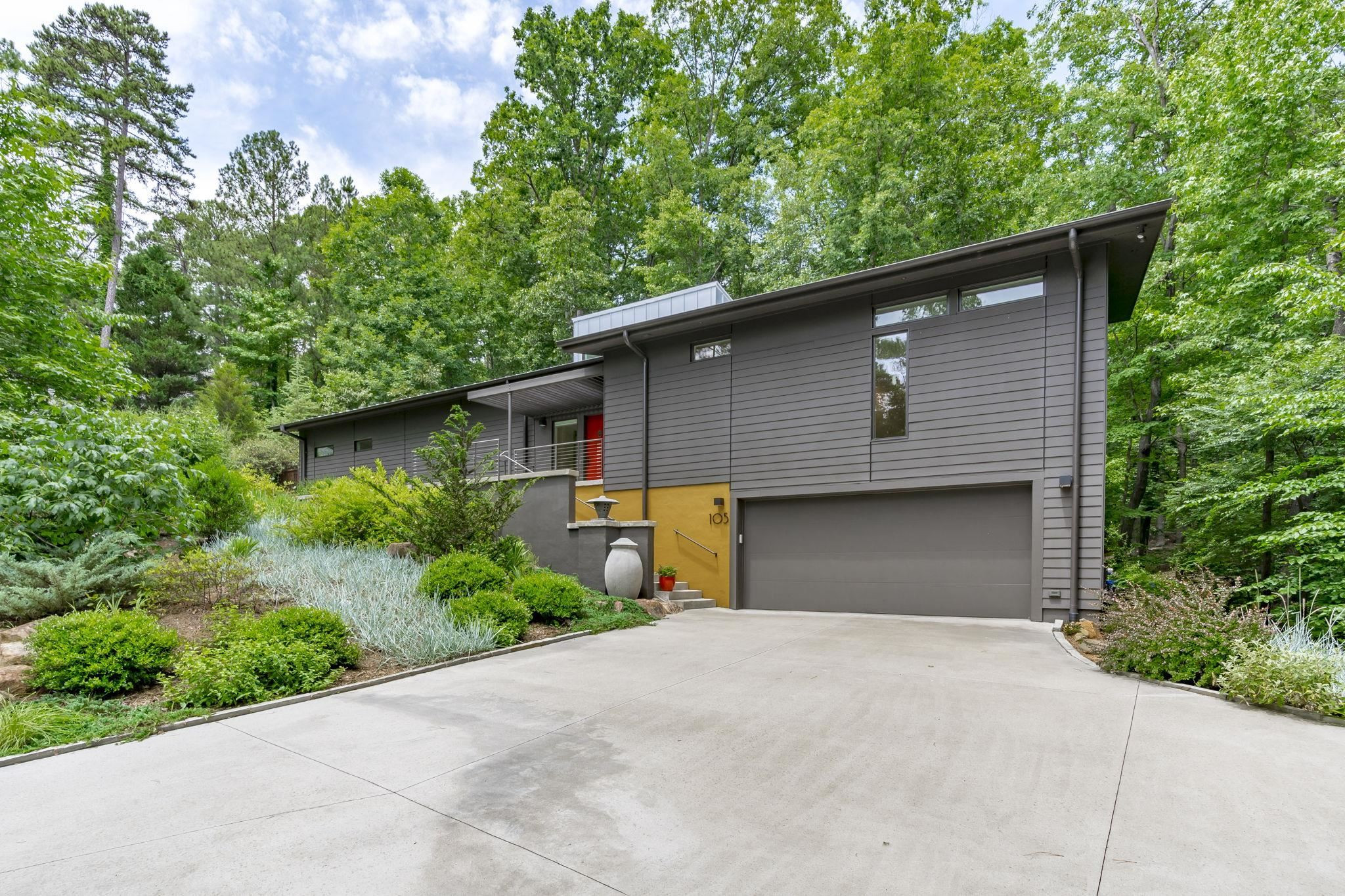 105 Whistling Tree Court