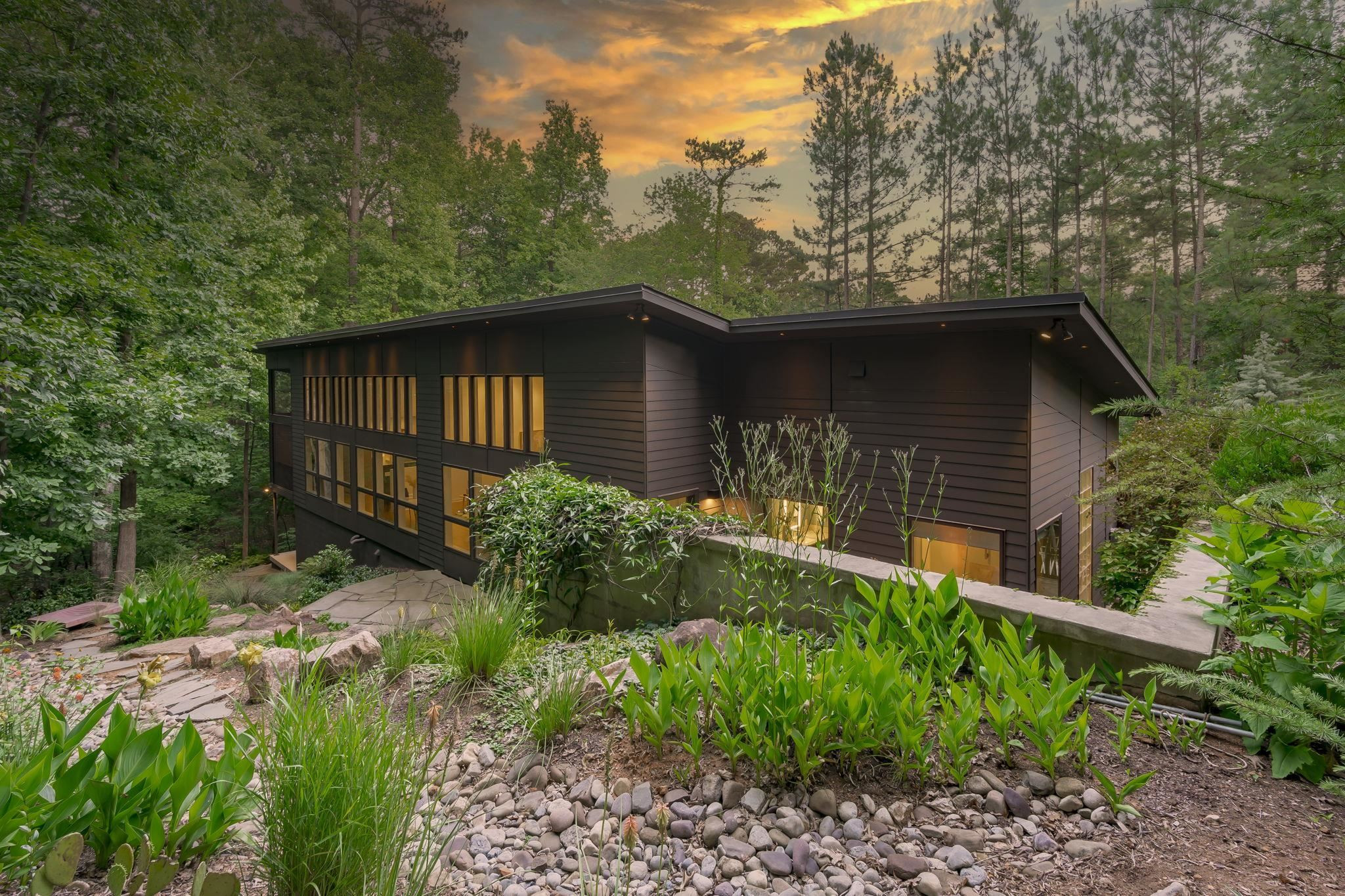 105 Whistling Tree Court