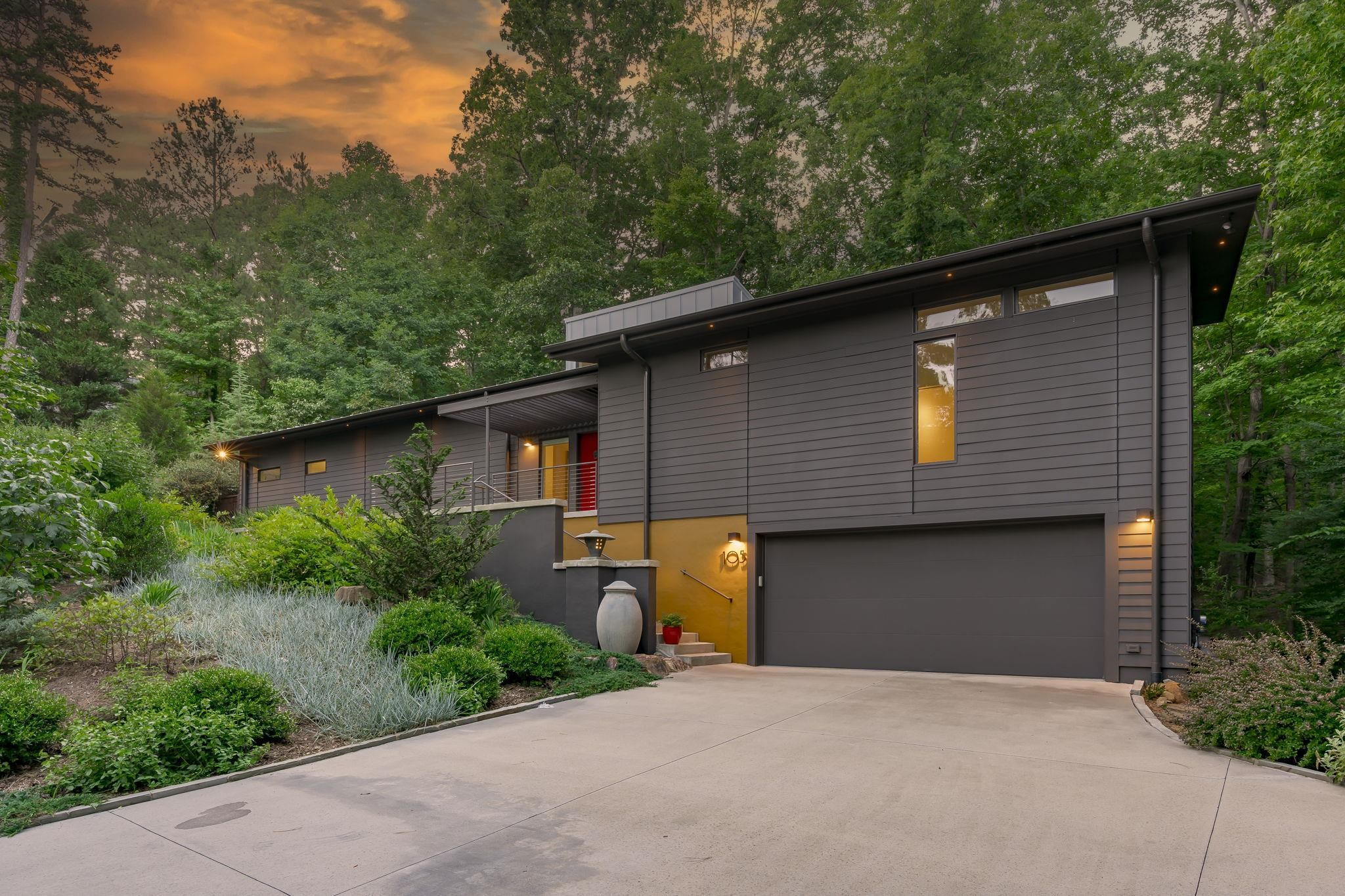 105 Whistling Tree Court