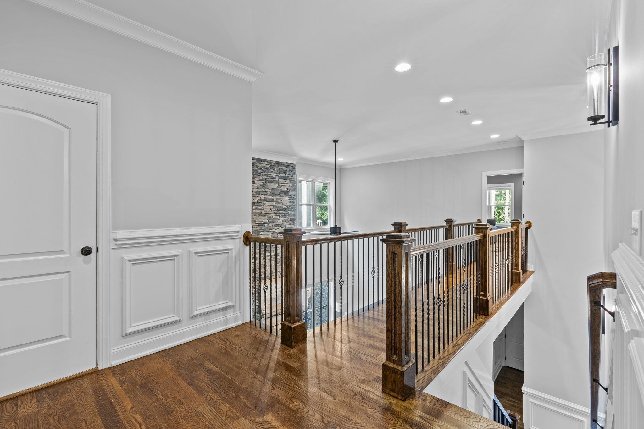 14900 Coveshore Drive
