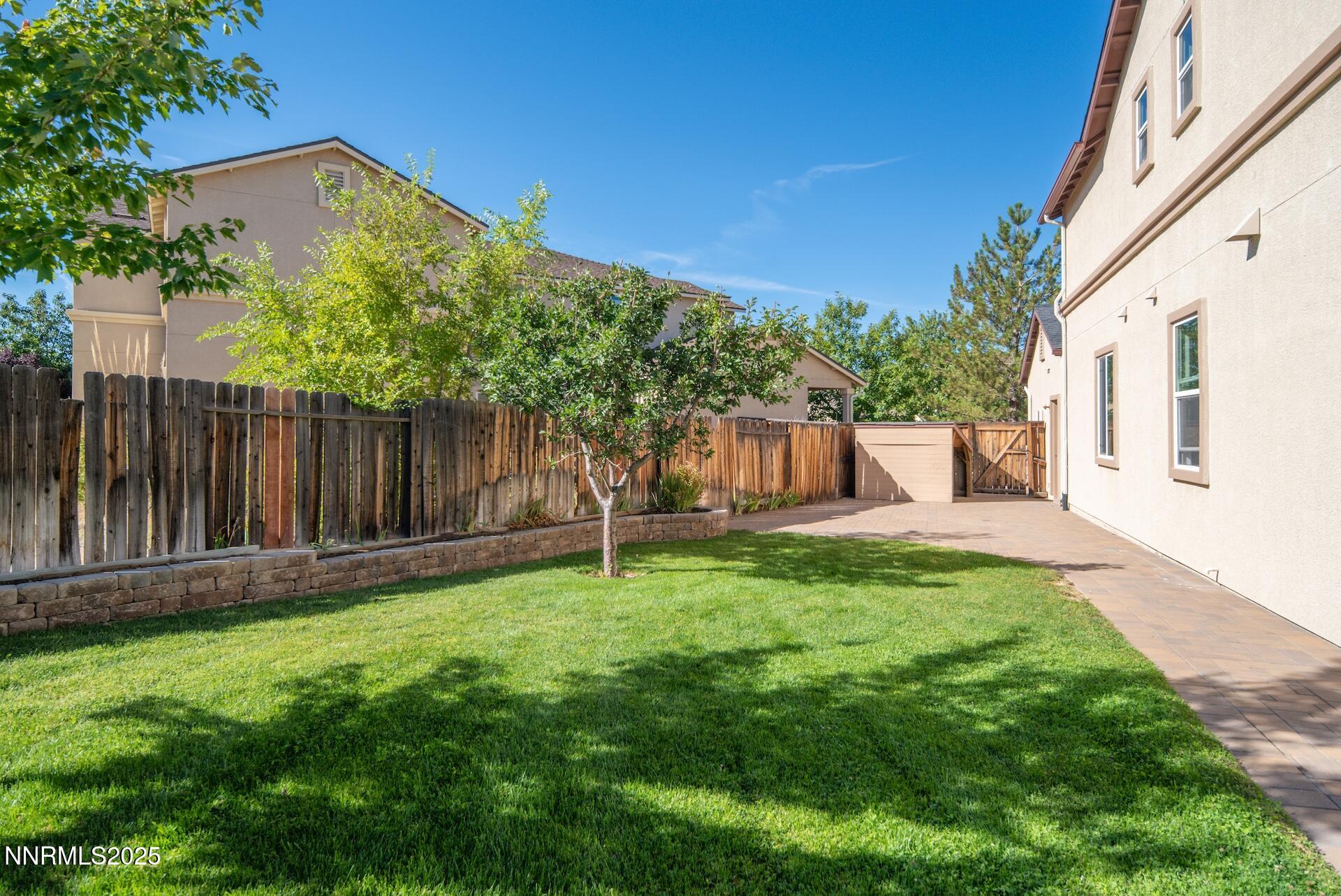 2085 Long Hollow Drive